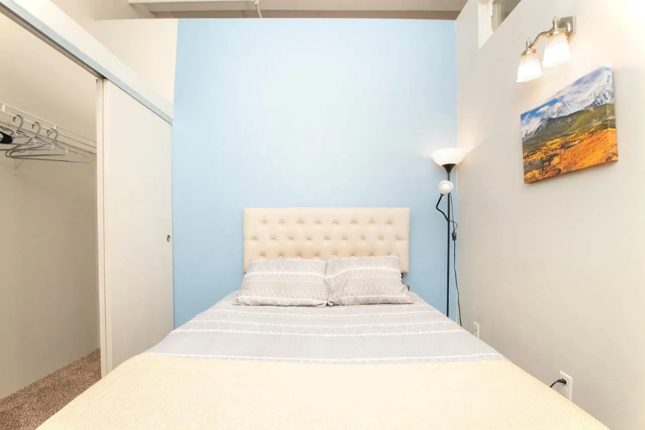 Renu Denver - Relax, Revive, Renew 5*,