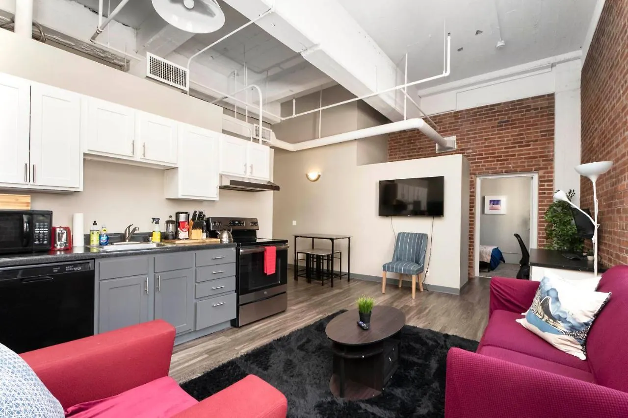 Renu Denver - Relax, Revive, Renew 5*,
