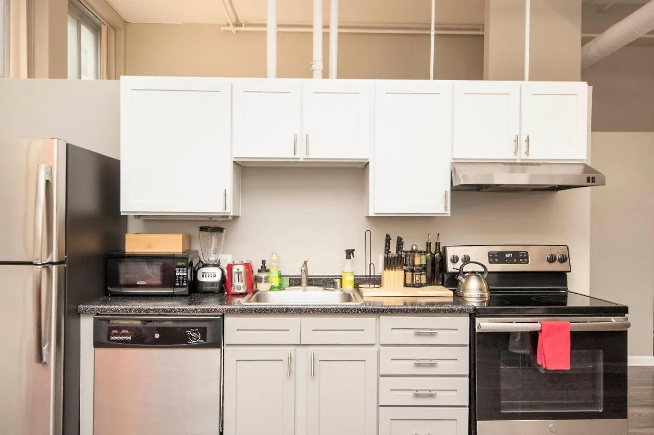 Hotel Renu Denver - Relax, Revive, Renew